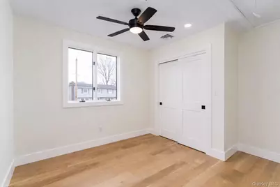 2547 Army Place, Bellmore, NY 11710 - Photo 16