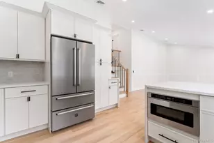 2547 Army Pl, Bellmore, NY 11710 - Photo 8