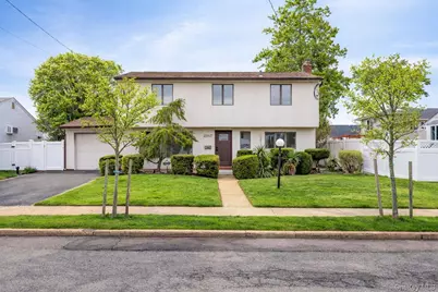 2547 Army Place, Bellmore, NY 11710 - Photo 4