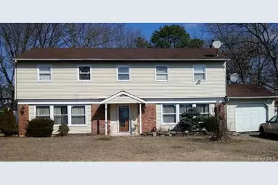 7 Groton Lane, Coram, NY 11727 - Photo 1