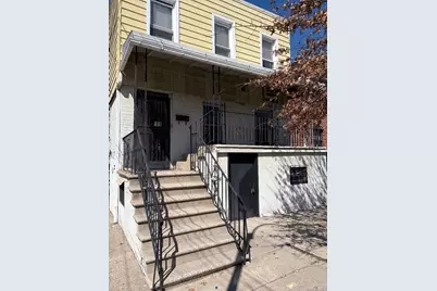 23-84 33rd, Astoria, NY 11105 - Photo 1