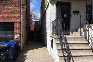 23-84 33rd, Astoria, NY 11105 - Photo 2