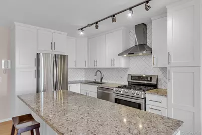 345 E 93rd Street #29D, New York, NY 10128 - Photo 6