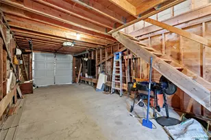 264 S Bayview Ave, Amityville, NY 11701 - Photo 28