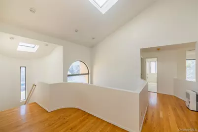 17 Princeton Drive, Syosset, NY 11791 - Photo 24