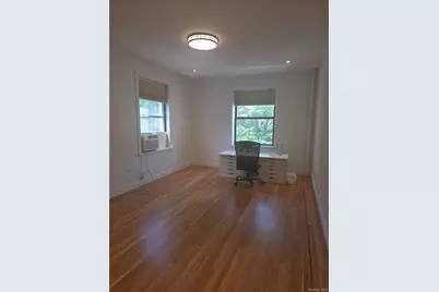 4220 Kissena Boulevard #D2, Flushing, NY 11355 - Photo 6