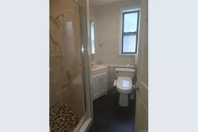 4220 Kissena Boulevard #D2, Flushing, NY 11355 - Photo 10