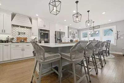 56 Broad Street, Williston Park, NY 11596 - Photo 8