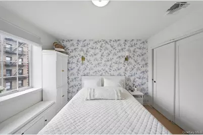 2574 34th Street #3A, Astoria, NY 11103 - Photo 10