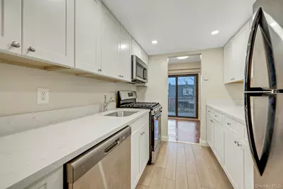 505 White Plains Road #1B, Eastchester, NY 10709 - Photo 12