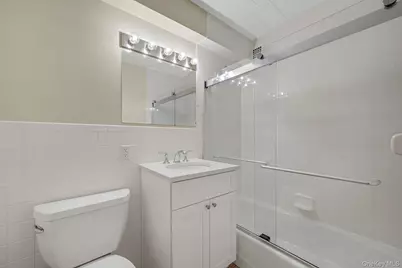 505 White Plains Road #1B, Eastchester, NY 10709 - Photo 14