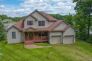 9 Surrey St, Rock Hill, NY 12775 - Photo 6