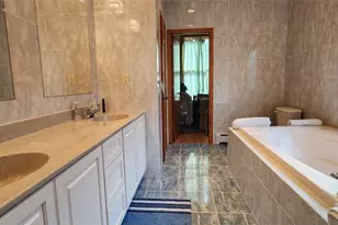 9 Surrey St, Rock Hill, NY 12775 - Photo 18