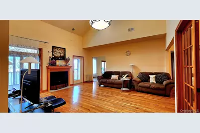 9 Surrey Street, Rock Hill, NY 12775 - Photo 12