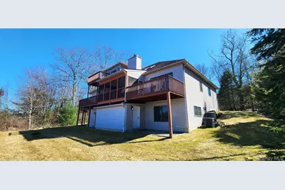 9 Surrey Street, Rock Hill, NY 12775 - Photo 2