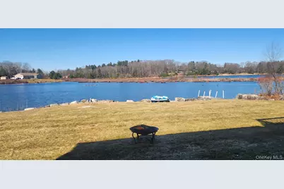 9 Surrey Street, Rock Hill, NY 12775 - Photo 4