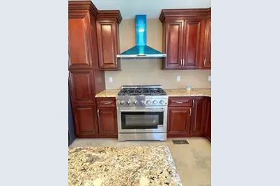 267 Seidman Place, Franklin Square, NY 11010 - Photo 6