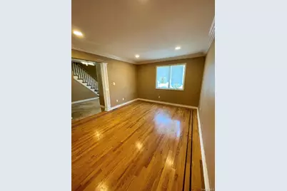 267 Seidman Place, Franklin Square, NY 11010 - Photo 2