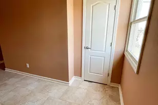 267 Seidman Pl, Franklin Square, NY 11010 - Photo 12