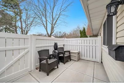 59 Storm Drive, Holtsville, NY 11742 - Photo 4