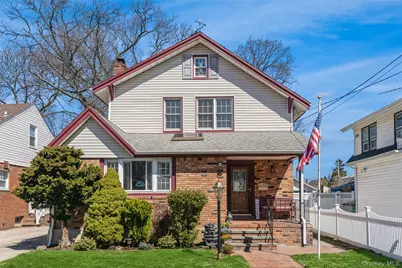 49 Winter Street, Lynbrook, NY 11563 - Photo 1