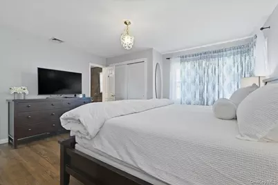 125 Highland Road, Glen Cove, NY 11542 - Photo 28