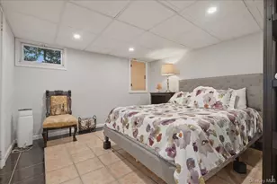 125 Highland Rd, Glen Cove, NY 11542 - Photo 34