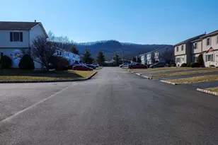 104 Zugibe Ct, West Haverstraw, NY 10993 - Photo 2