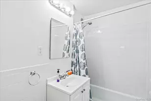 142-15 Franklin Ave, Flushing, NY 11355 - Photo 12