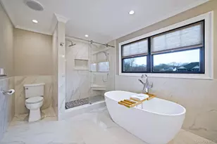 665 Mount Sinai-Coram Rd, Mount Sinai, NY 11766 - Photo 20