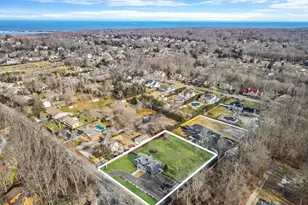 665 Mount Sinai-Coram Rd, Mount Sinai, NY 11766 - Photo 28