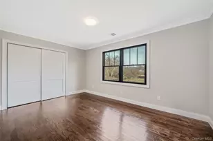 665 Mount Sinai-Coram Rd, Mount Sinai, NY 11766 - Photo 14