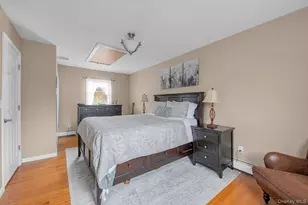 1393 Lombardy Blvd, Bay Shore, NY 11706 - Photo 16