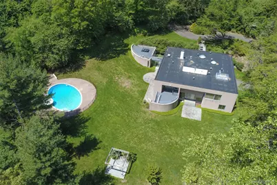 3 Paddock Court, Old Westbury, NY 11568 - Photo 30