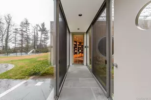 3 Paddock Ct, Old Westbury, NY 11568 - Photo 16