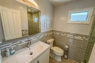 97 Cedarhurst Ave, Point Lookout, NY 11569 - Photo 16