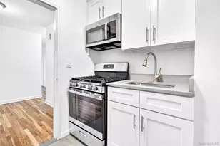 2244 Bronx Pk E, Bronx, NY 10467 - Photo 16