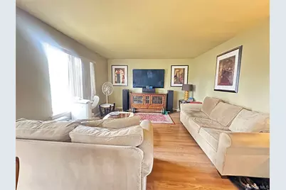 1 Daylilly Court, Middle Island, NY 11953 - Photo 6