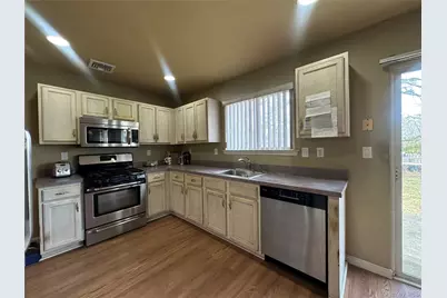 1 Daylilly Court, Middle Island, NY 11953 - Photo 8