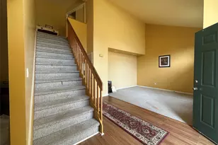 1 Daylilly Ct, Middle Island, NY 11953 - Photo 4