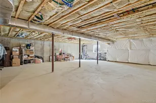 214 Belmont Cir, Yaphank, NY 11980 - Photo 34