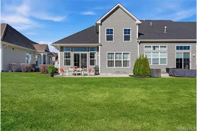 214 Belmont Circle, Yaphank, NY 11980 - Photo 36