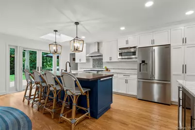 42 Iselin Terrace, Larchmont, NY 10538 - Photo 10