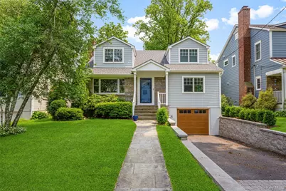 42 Iselin Terrace, Larchmont, NY 10538 - Photo 2