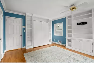 42 Iselin Terrace, Larchmont, NY 10538 - Photo 16