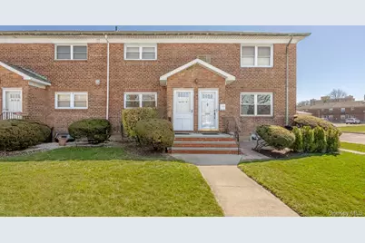 56-27B Utopia Parkway #1014, Fresh Meadows, NY 11365 - Photo 1