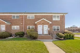 56-27B Utopia Pkwy, Fresh Meadows, NY 11365 - Photo 1