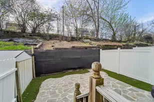 16 Washington Pl, Newburgh, NY 12550 - Photo 22