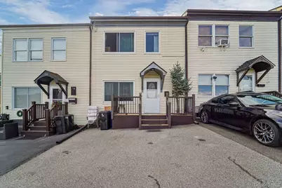 16 Washington Place, Newburgh, NY 12550 - Photo 1