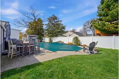 20 Newark Street, Lindenhurst, NY 11757 - Photo 28